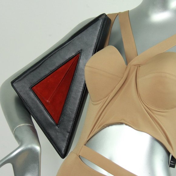 Black and Red Triangle Clutch - Picture 1 of 6
